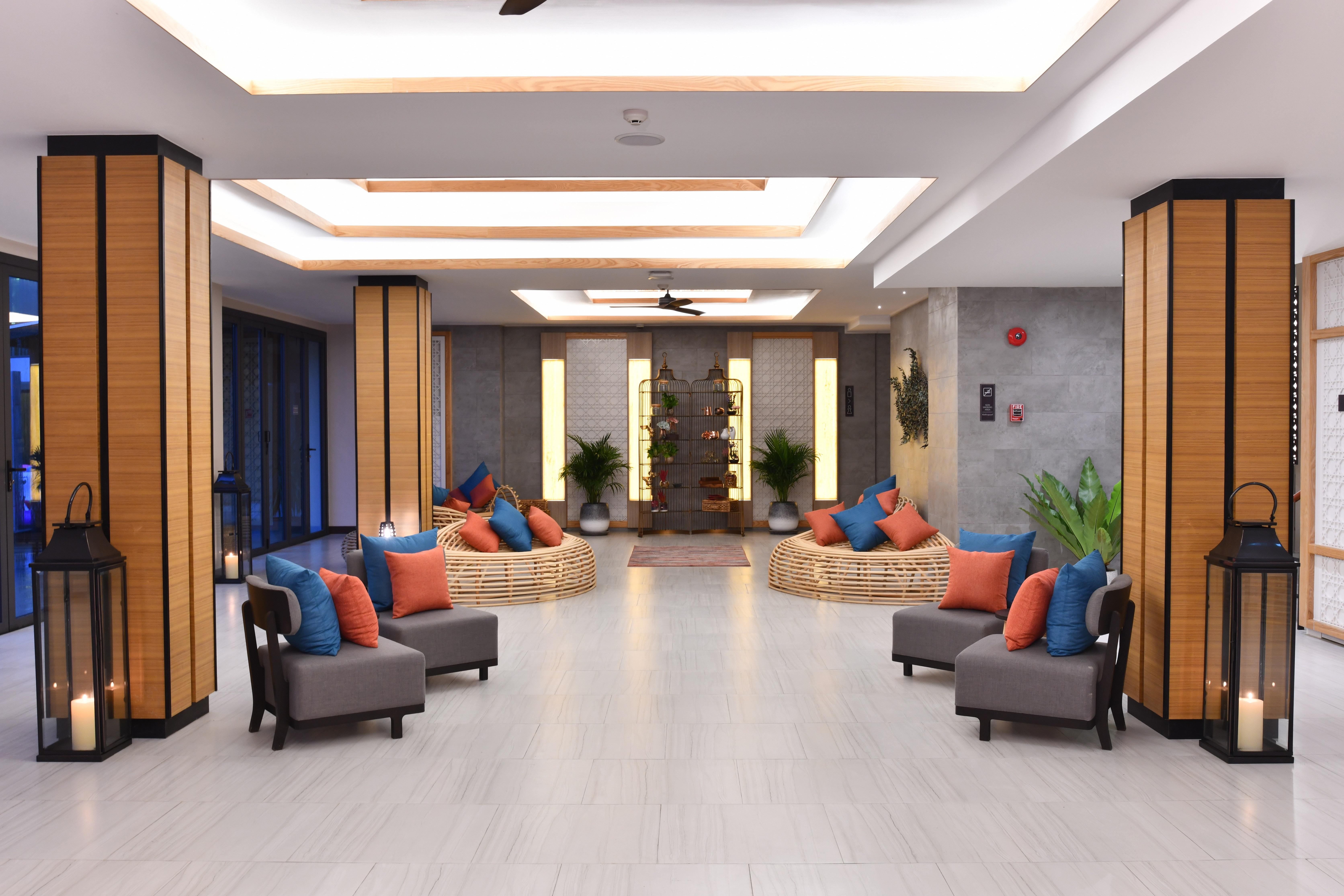 สกายวิว รีสอร์ต ภูเก็ต หาดป่าตอง Hotel Patong ภายนอก รูปภาพ Lobby