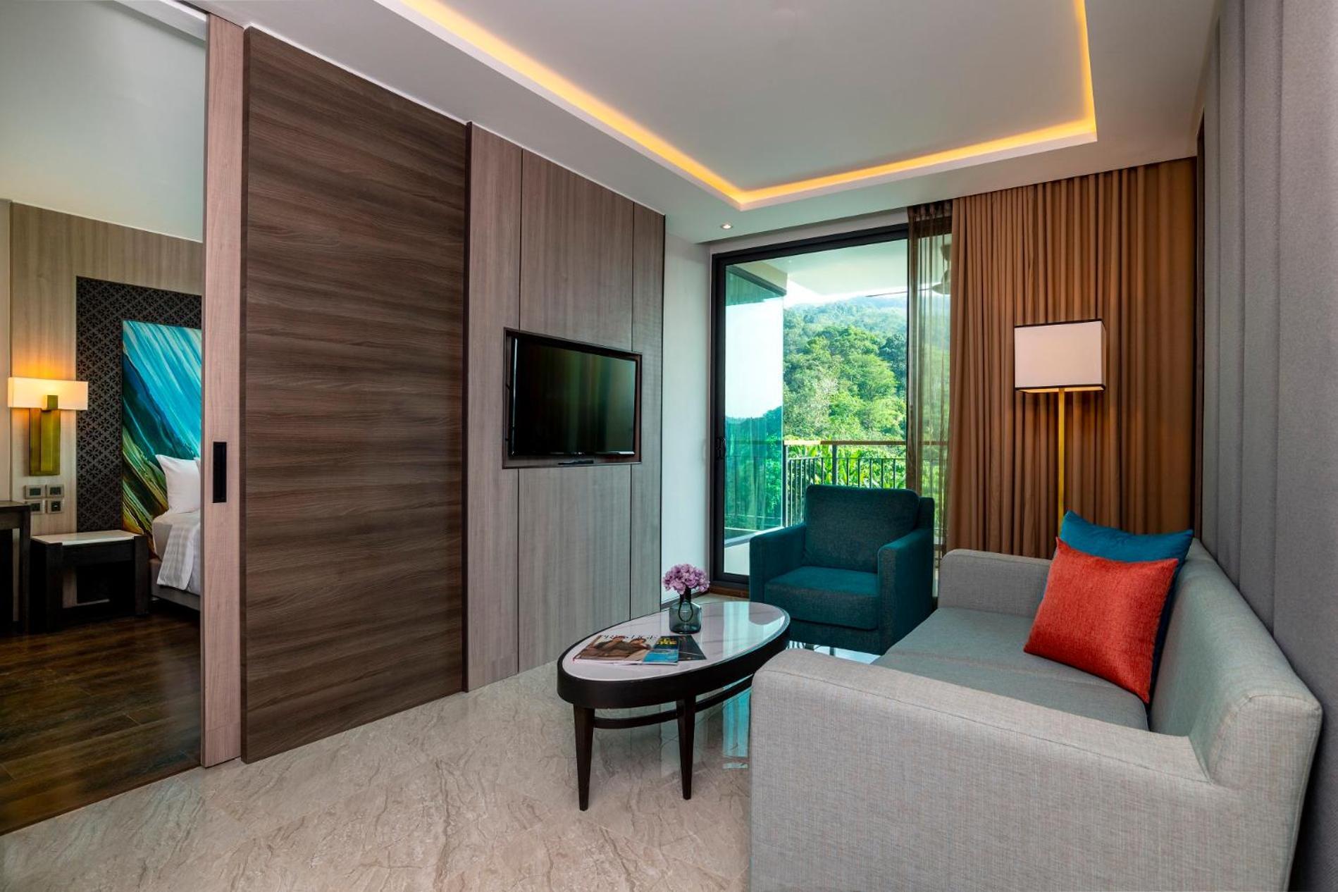 สกายวิว รีสอร์ต ภูเก็ต หาดป่าตอง Hotel Patong ภายนอก รูปภาพ Deluxe Suite